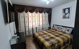 Casă de vânzare pe un nivel | 410 mp | strada Universității - Poză 3