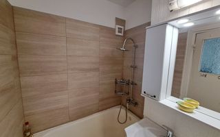Ultracentral: Confort și Investiție Inteligentă lângă Hala Centrală / Palas - Poză 6