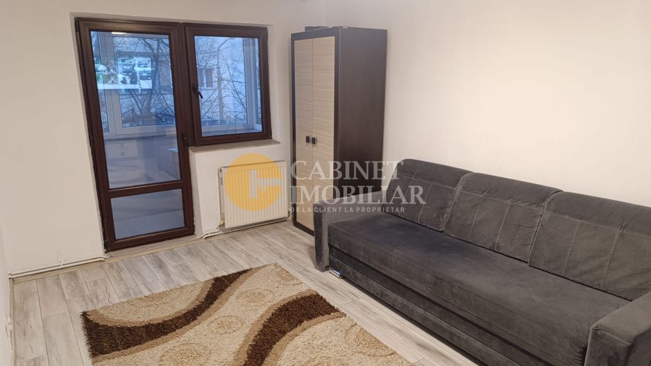 3 camere, decomandat, et. 2/4,  Gradinari,  bloc'80! - Poză 1