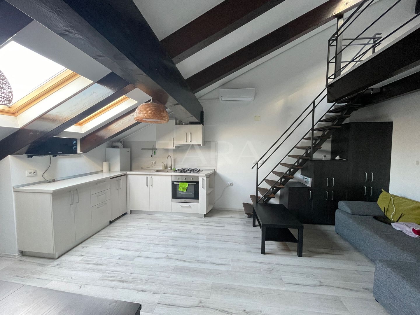 Apartament tip loft, 34 mp, parcare subterană, Între Lacuri. - Poză 3