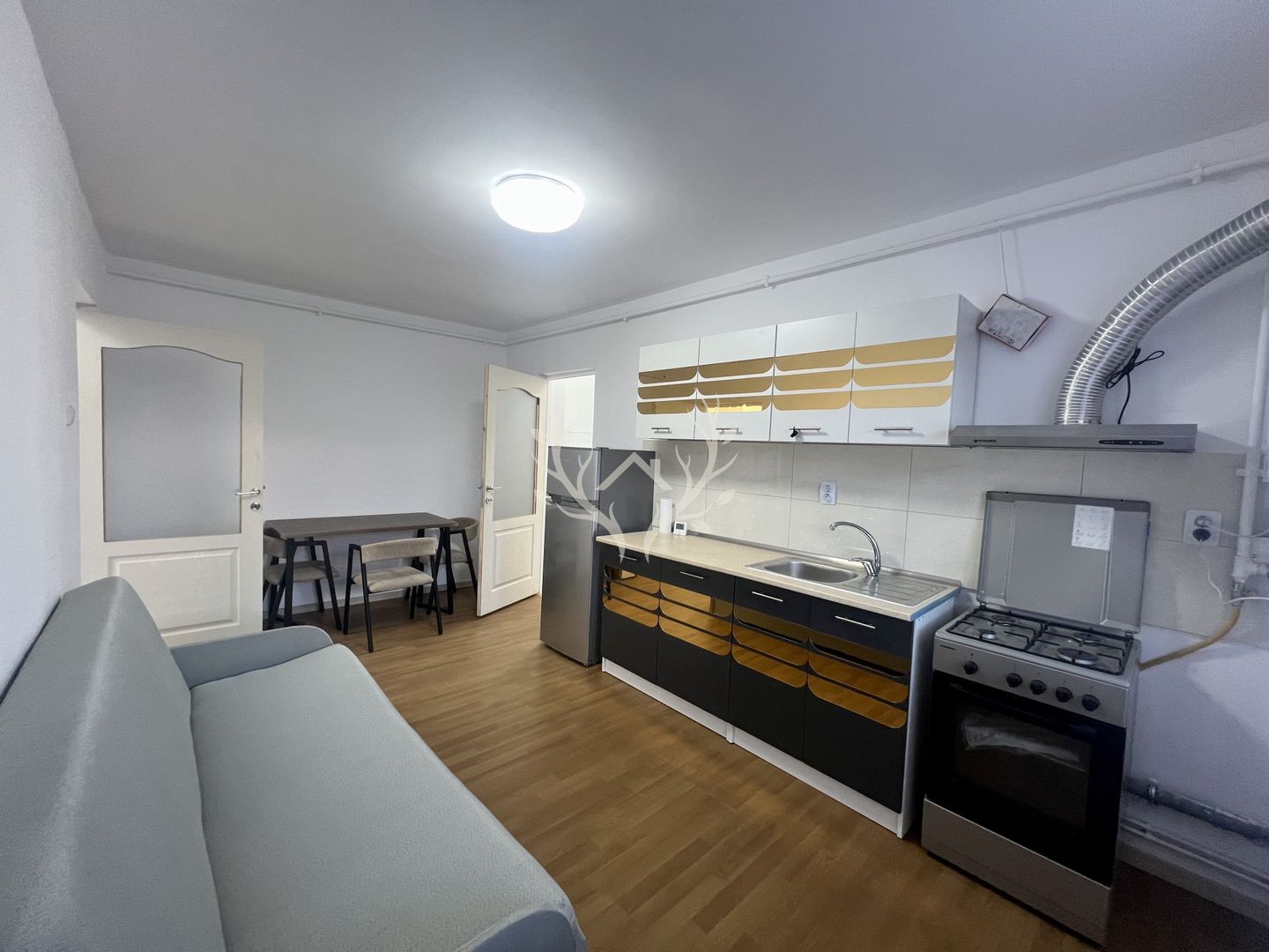 Apartament cu 2 camere decomandat – Intre Lacuri, Str. Aurel Vlaicu - Poză 4
