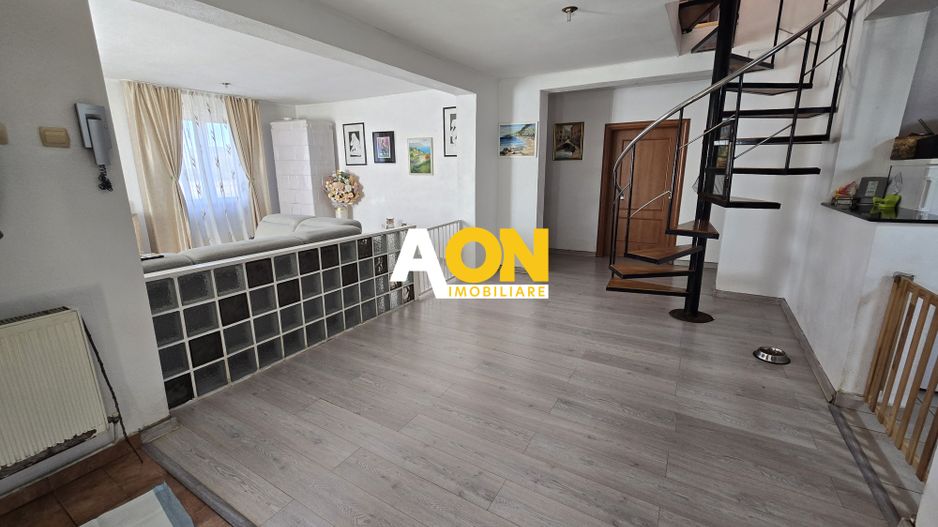 Casa 5 Camere, 2 Bai, 600mp Teren, Zona Oarda - Poză 6