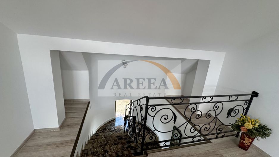 Berceni - VILĂ UNICAT, spațioasă, curte 1.000 mp, la 7 min metrou - Poză 33