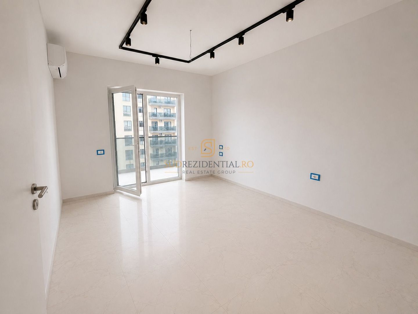Apartament Premium cu 4 camere și 2 locuri de parcare incluse - Poză 15