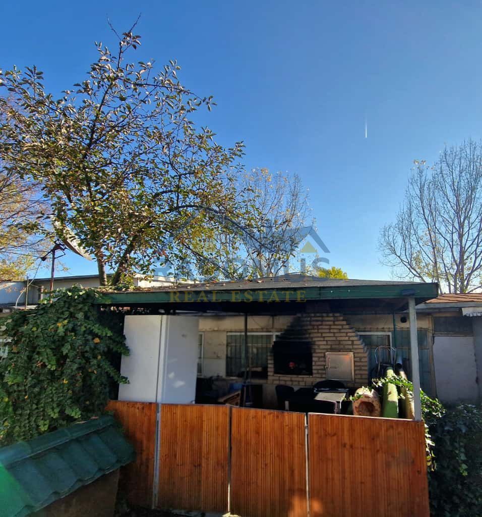 Casă cu piscină la preț de apartament - Ploiești - Teren 621 Mp - Poză 15