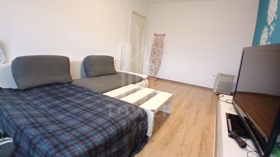 Apartament 3 camere | zona Vasile Aaron - Poză 2