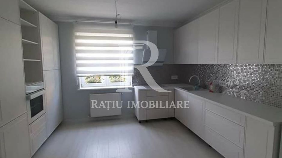 Vilă D+P+M | 238 Mp Sol | Teren 934 mp | Centru Sântandrei | Bihor - Poză 13