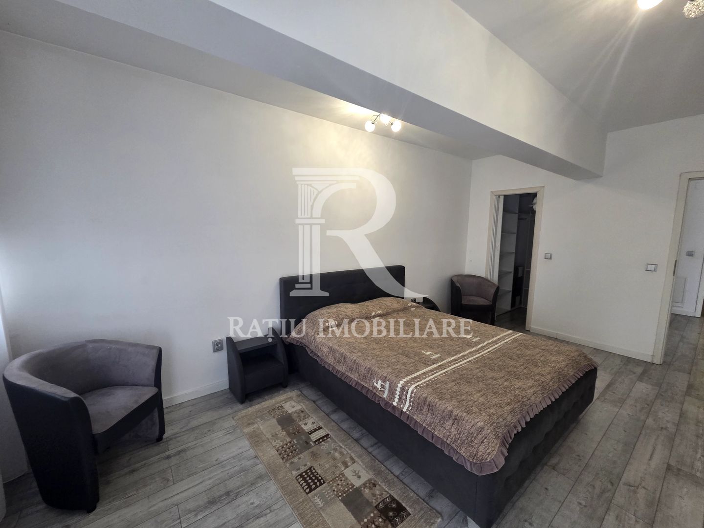 Apartament cu 3 camere | zona Salca | Oradea - Poză 4