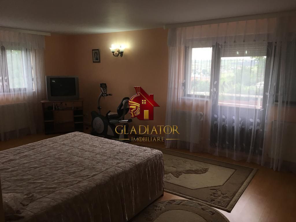 Vila impresionanta in Bucium - Visani - Str. Regina Maria - 2000 mp - Poză 11