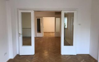 Apartament spațios cu 5 camere de vânzare | Piața Amzei - Poză 2