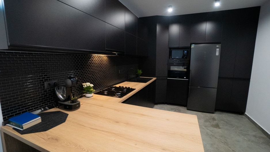 Agigea - Casa  deosebita cu piscina, mobilata si utilata complet. - Poză 15