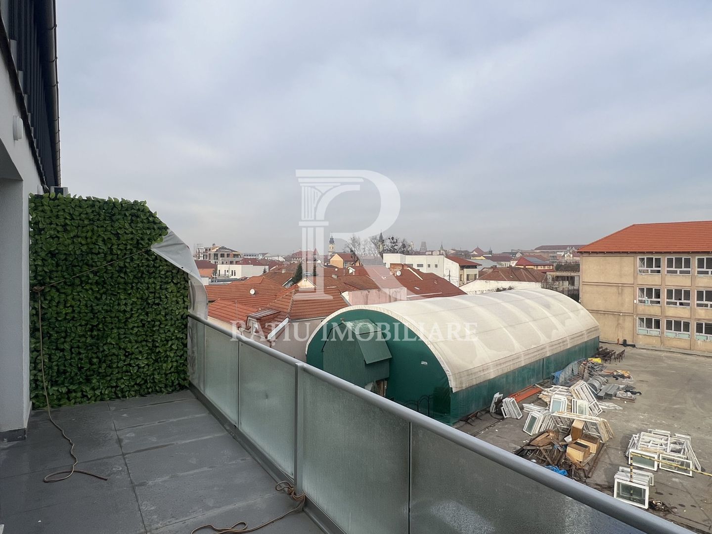 Apartament cu 2 camere tip mezanin | Central | Charm Residence | Oradea - Poză 18