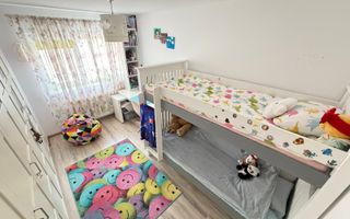 3 camere | Hils Pallady - Poză 12