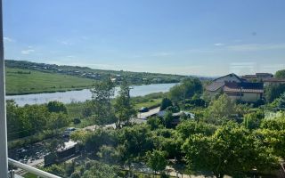 Apartament 2 camere decomandat, 58 mp, 2 balcoane, 2 locuri de parcare – Rediu - Poză 1