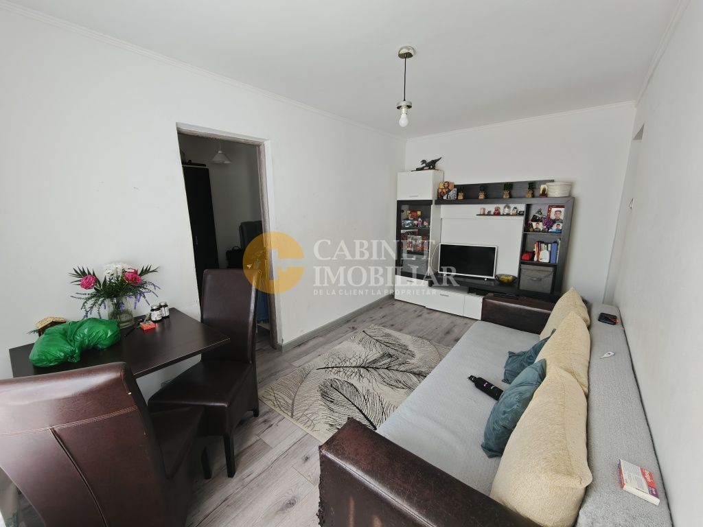 3 camere in Tatarasi, renovat complet! - Poză 1