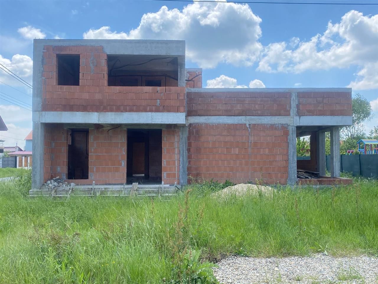 Sacalaz casa la rosu - Poză 13