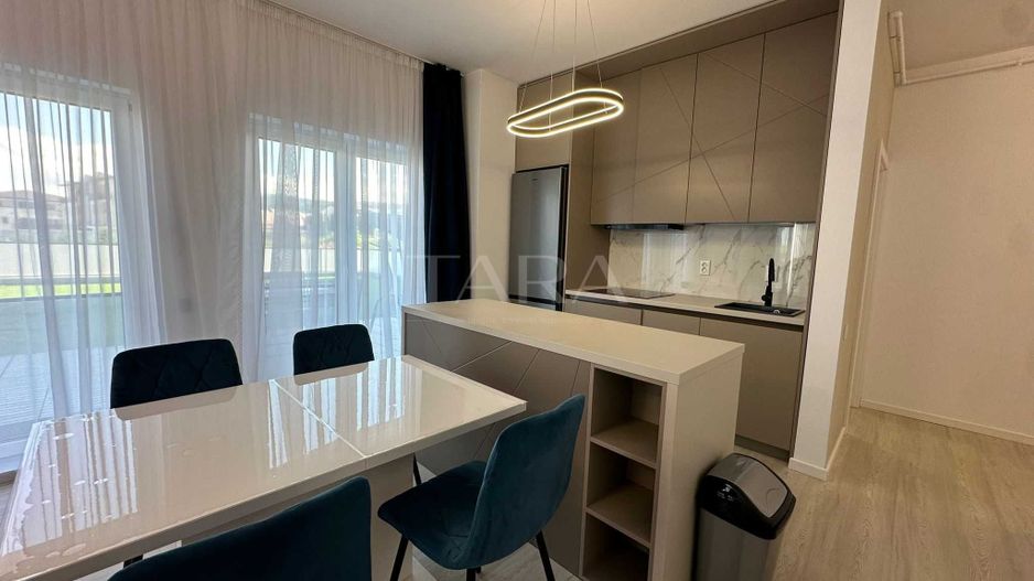 Apartament cu trei caere in Buna Ziua - Poză 1