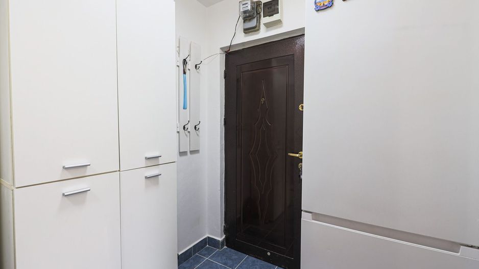 VANDUT Apartament cu 2 camere la etaj 3 Calea Romanilor - Poză 7