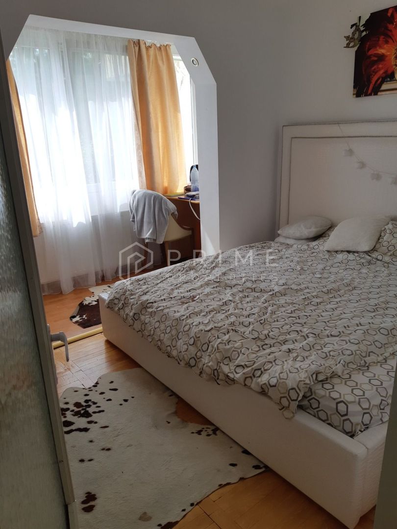 Apartament 3 camere cu 2 băi – mobilat, utilat, 400 €/lună - Poză 3
