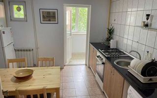 Vinzare apartament 2 camere Arcu Iasi - Poză 1