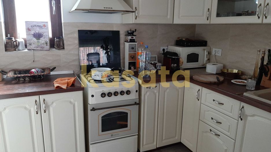 Casă individuală 3 camere de vânzare | Tunari | curte proprie - Poză 8