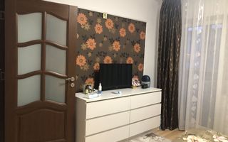 Vand apartament 2 camere zona Urusagului - Poză 8