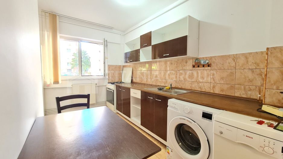 Apartament 2 camere Centrul Civic - Poză 3