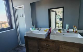 Spatiu de birouri/ call center/IT ,190 mp de inchiriat pret 2280 euro - Poză 10