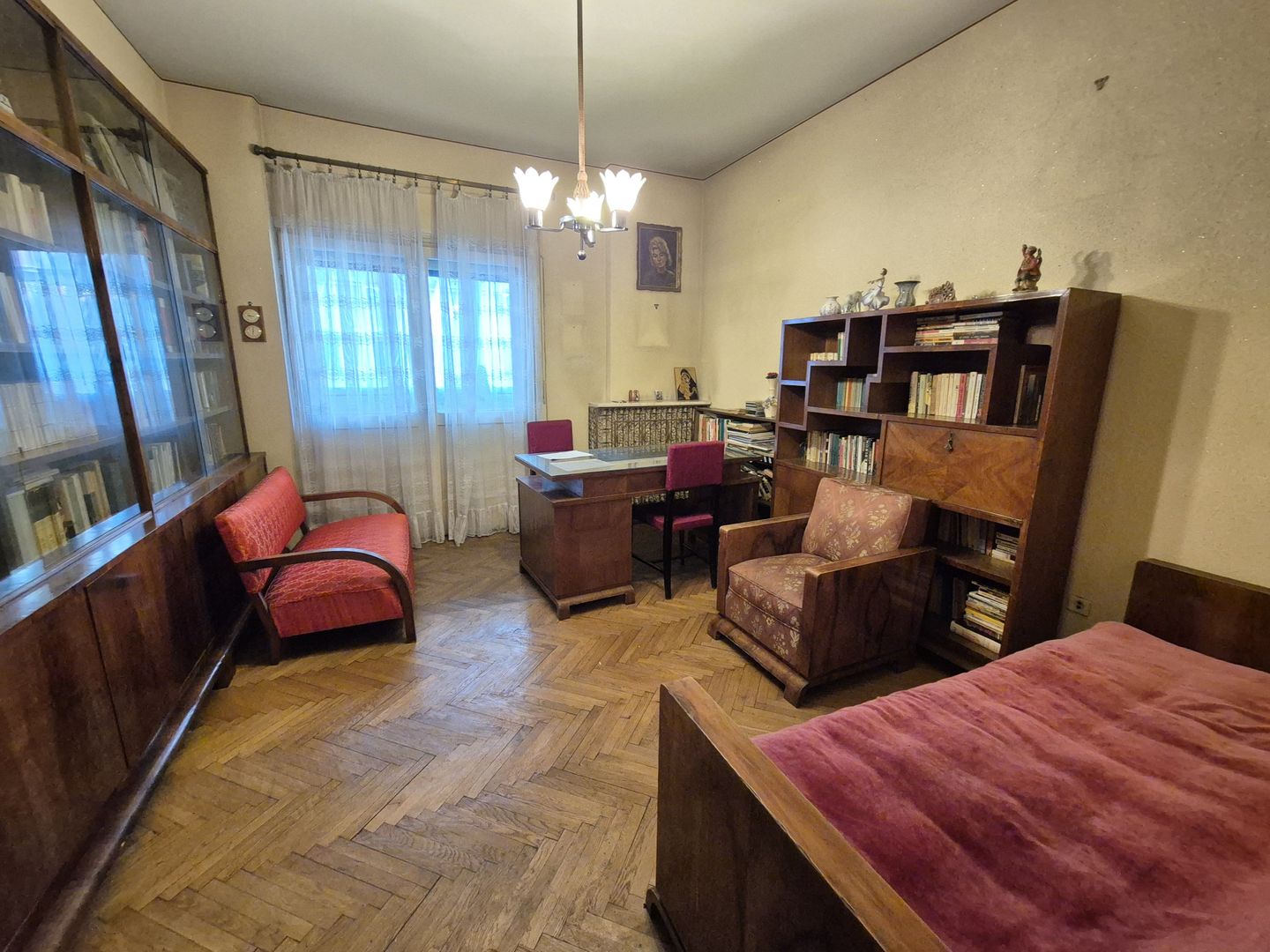 Apartament cu 4 camere 107,52 mp - Universitate - Poză 3