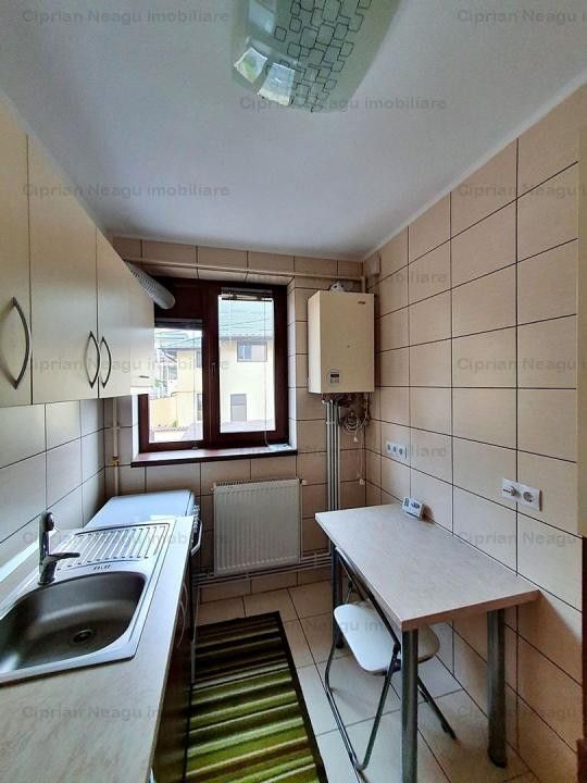 2 camere Ultracentral Apartament de Inchiriat - Poză 8
