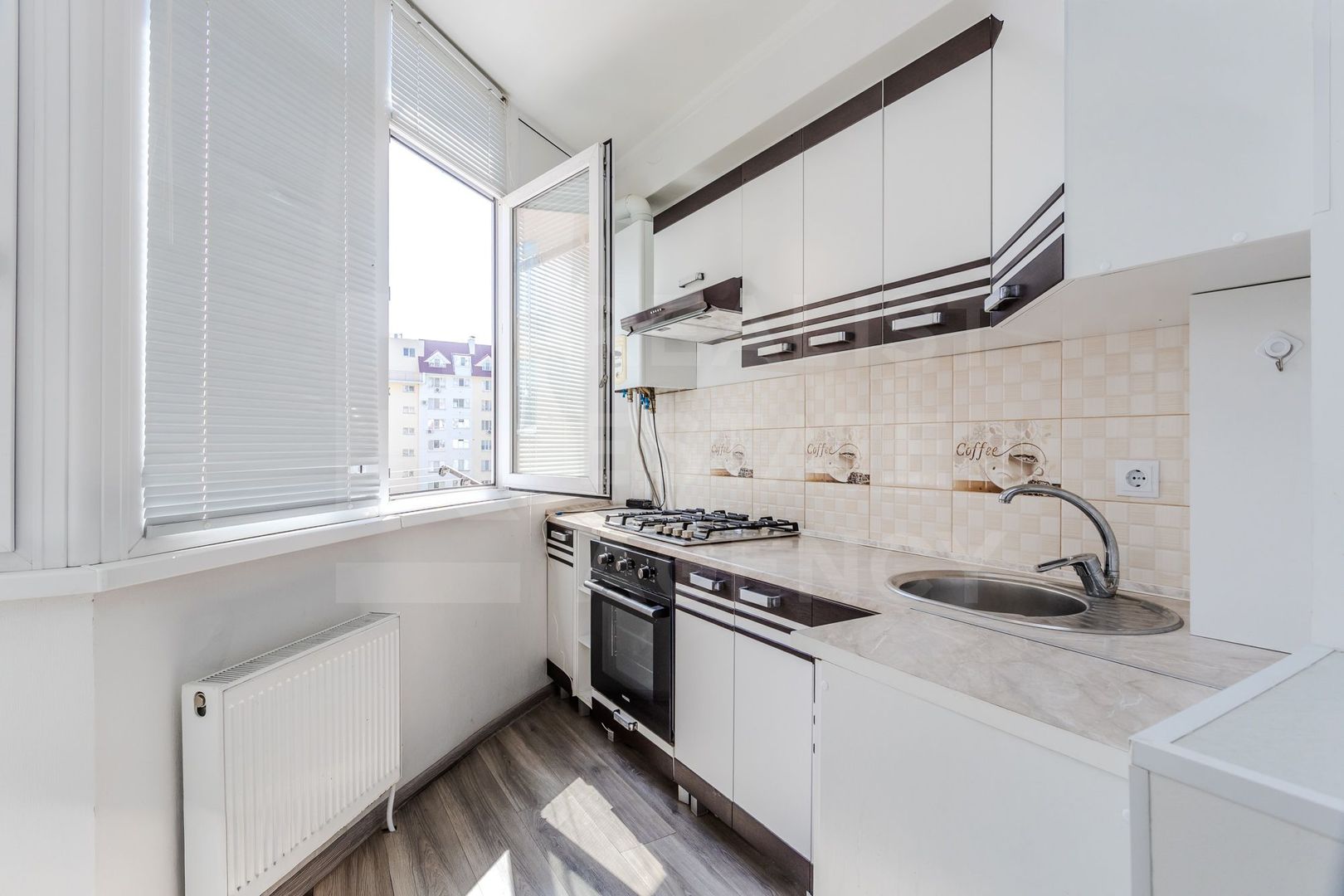 Vânzare, apartament 1 cameră, str.  Alba Iulia , Buiucani - Poză 1