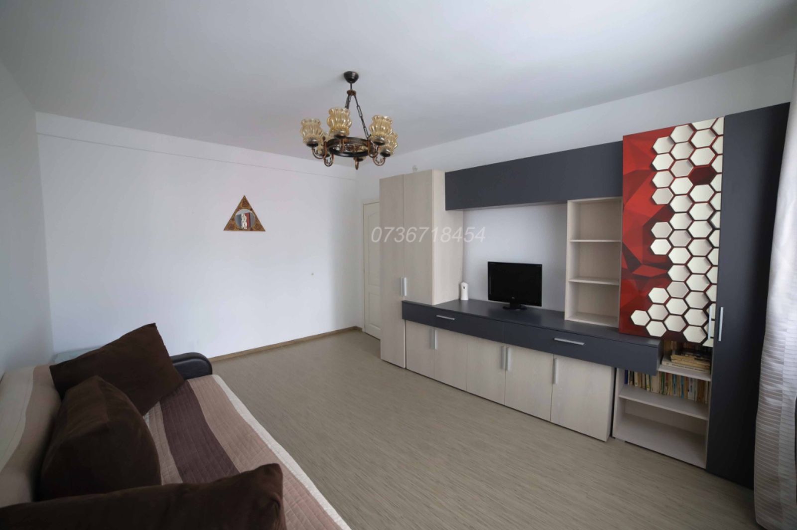 Centru Civic, 2 camere , 50mp, decomandat, 105000Euro - Poză 1