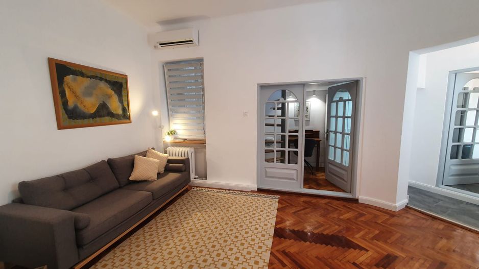 All-inclusive Studio Ultracentral Location - Romana - Poză 1