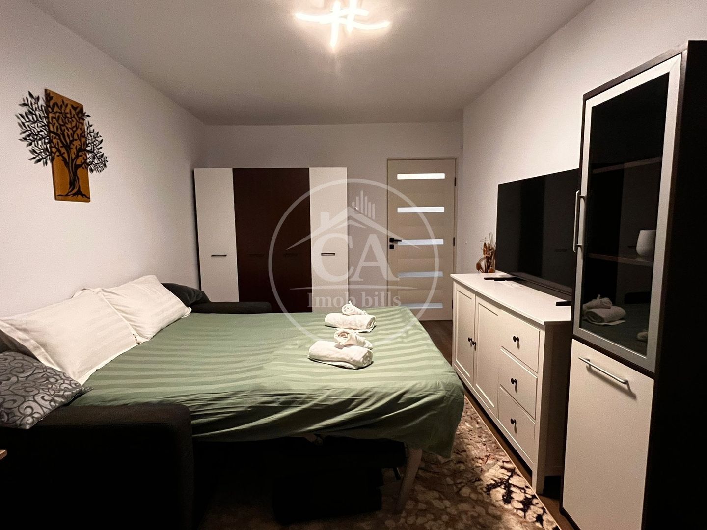 Apartament cu 2 camere de închiriat în zona Central, Oradea - Poză 1