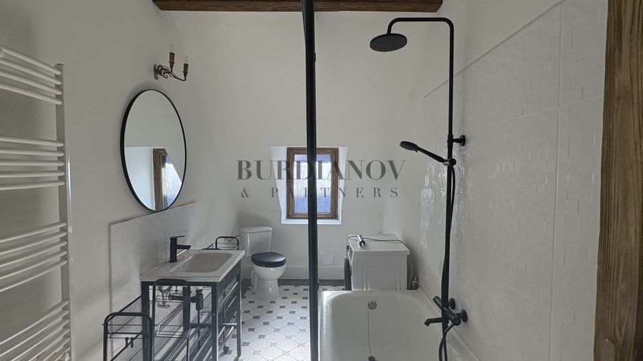 Spațiu de birouri - apartament cu 4 camere- Mansarda în vila -Kiseleff - Poză 6