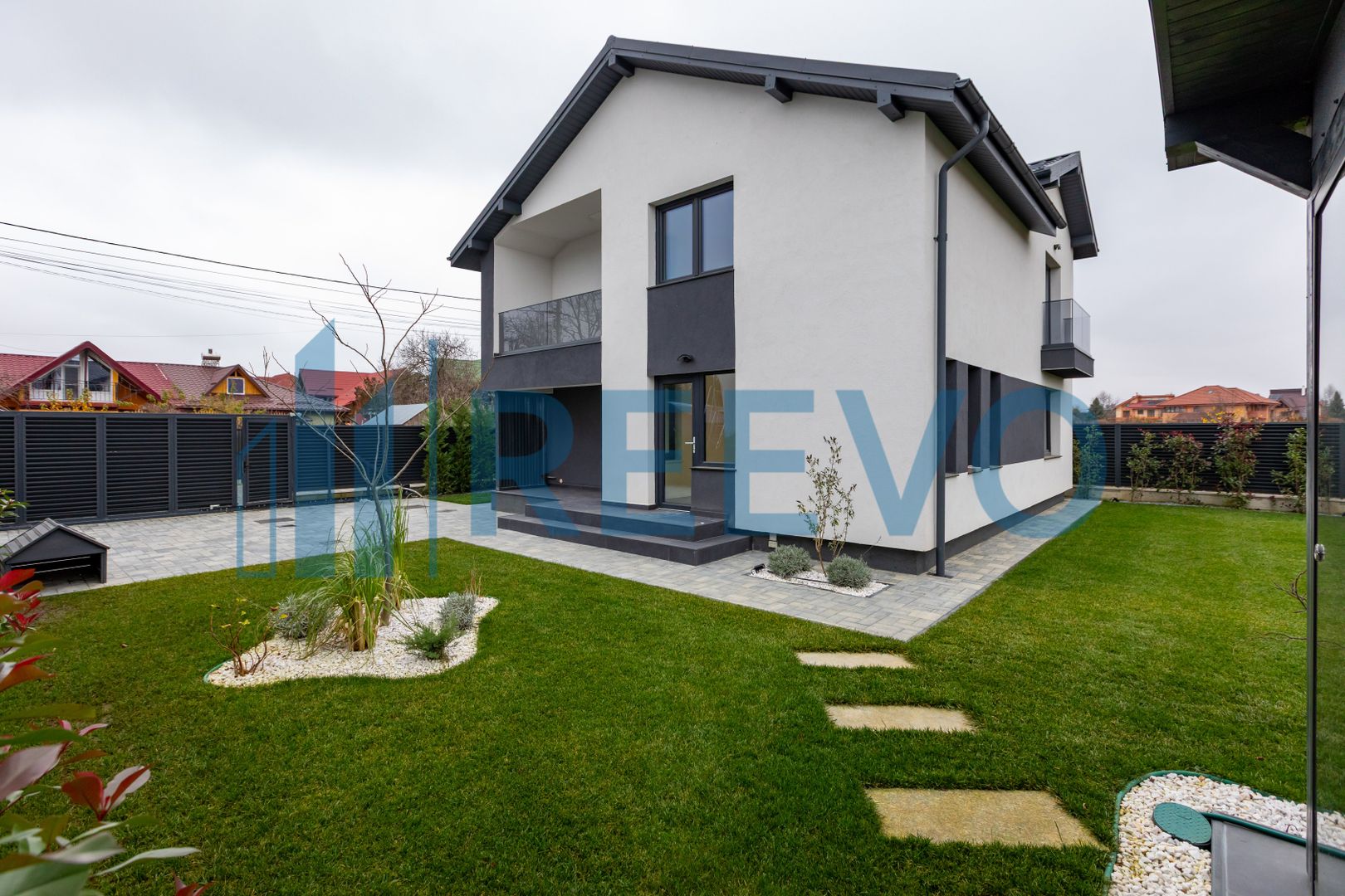 Casă Premium P+1E – 140 mp utili | Gherăiești | Curte amenajată - Poză 3