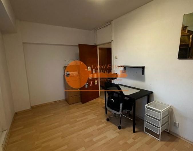 Apartament cu 4 camere in zona Tei-Maica Domnului - Poză 5
