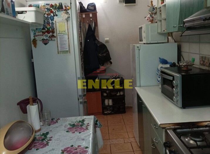 Apartament 3 camere, zona Primaverii, etaj 1 - Poză 4
