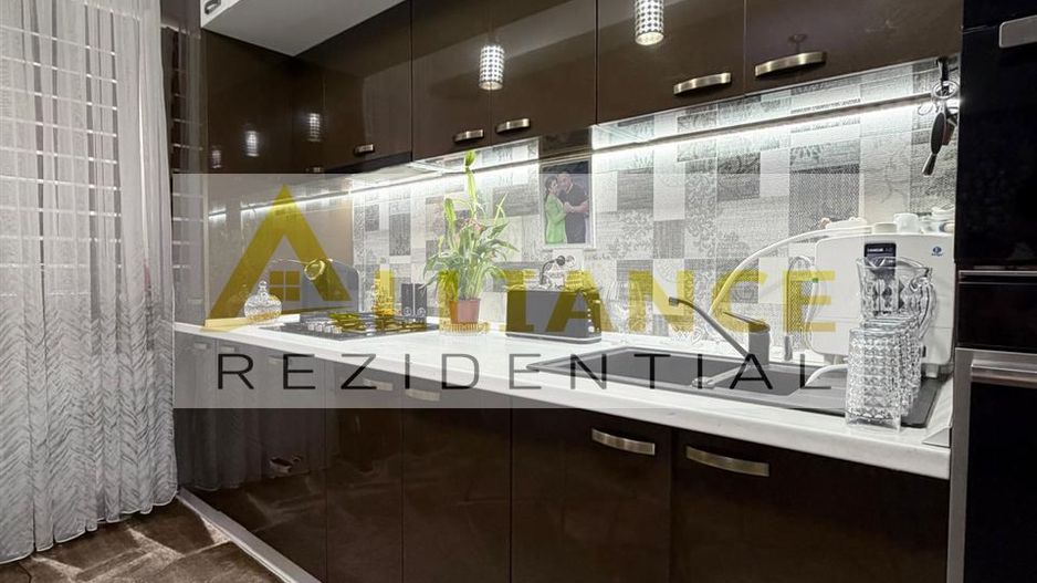 VENUS Apartament gata de mutare - Poză 11