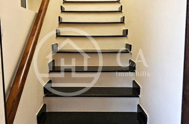 Casa de vanzare cu 6 camere in Osorhei, Bihor - Poză 14