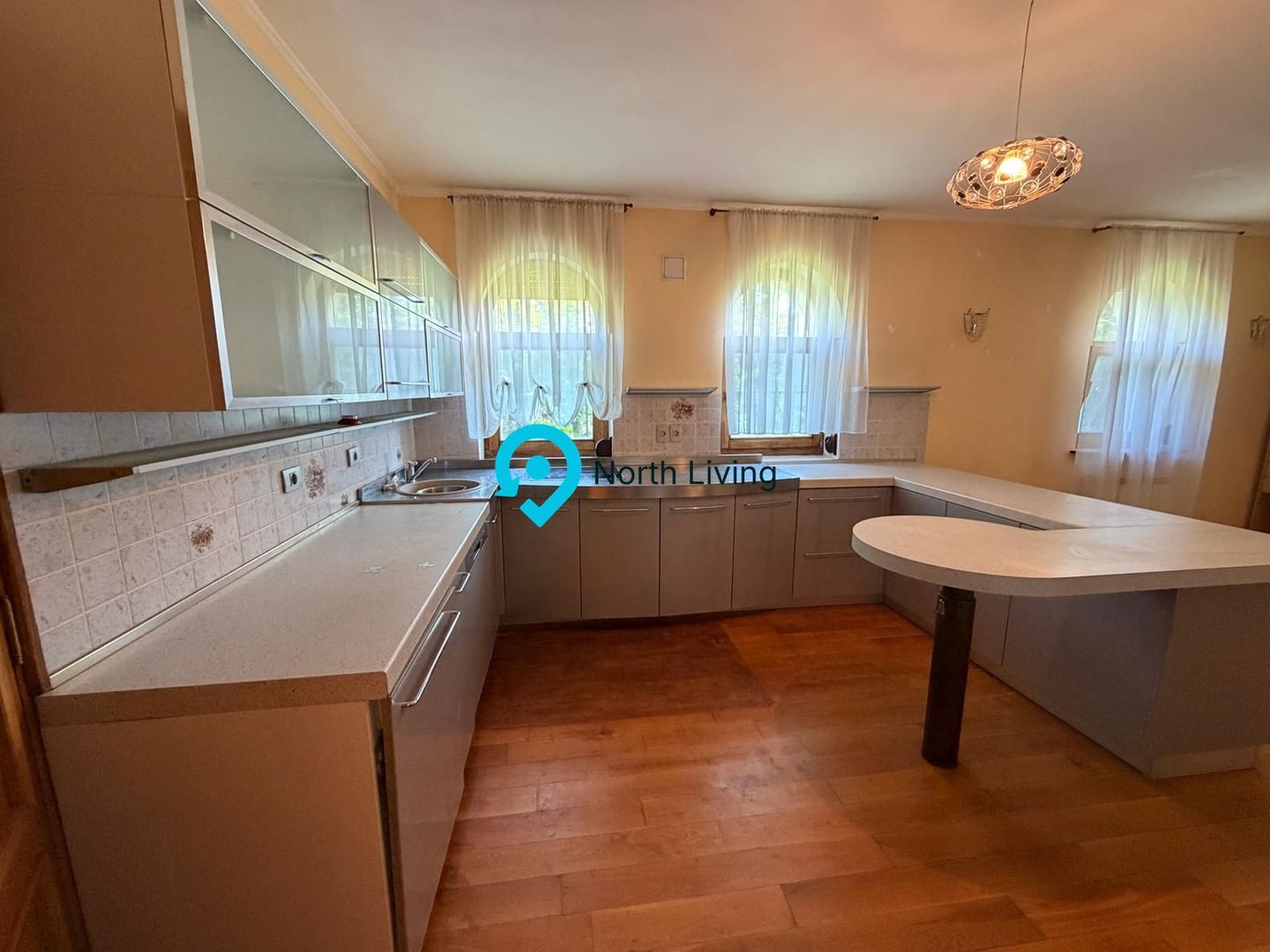 Casă 5 Camere cu fantana | Teren 1490 mp | Centrul Snagovului - Poză 15