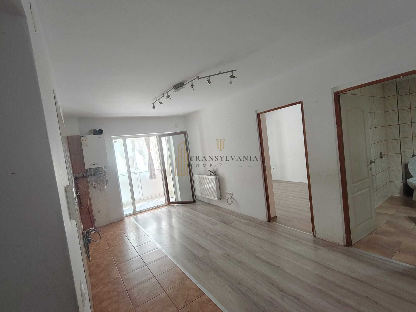 Apartament 2 camere - Poză 1