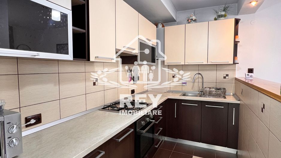 Se vinde apartament 3 camere,etaj 1/Turnișor/Sos. Alba Iulia/Curte Int - Poză 7