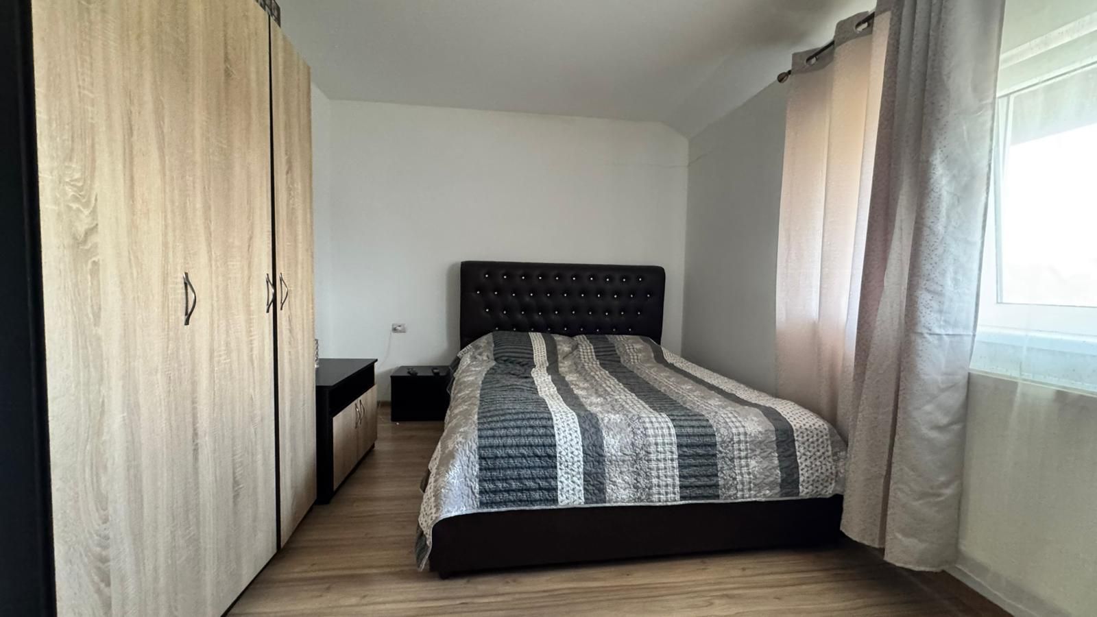 COMISION 0% | Duplex Mobilat Cu 4 Camere | Giroc | 90 mp | Teren 200mp - Poză 11