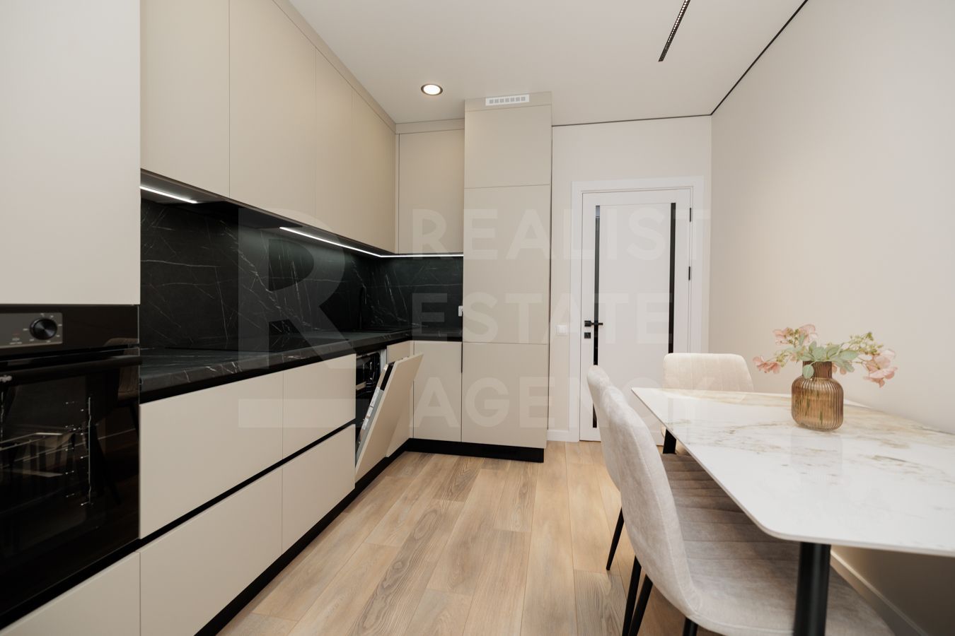 Vânzare, apartament, o cameră, str. Regina Elisabeta, Durlești - Poză 9
