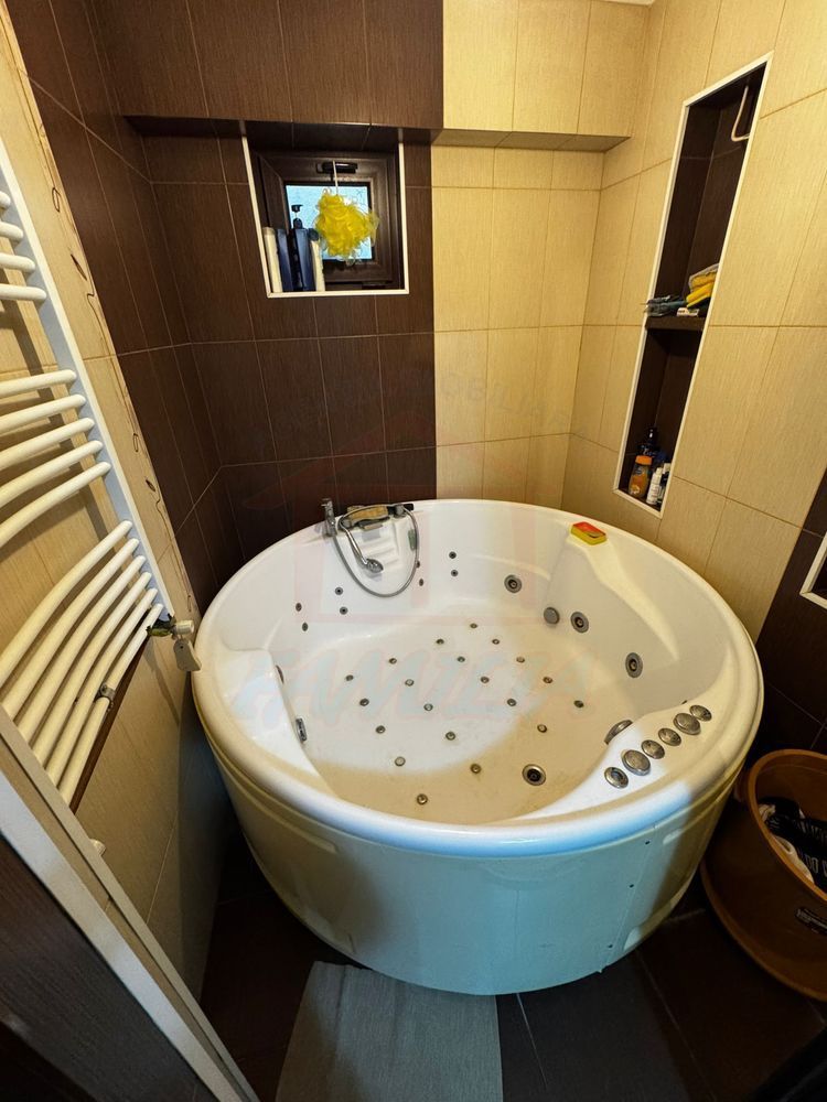 Vanzare apartament 3 camere, zona Ultimul Leu, 72 mp, 115.000 EURO - Poză 4