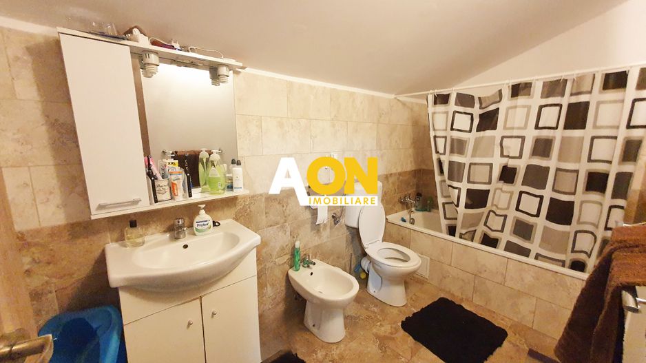 Casa 4 camere, mobilata, 300 mp teren, Ampoi 3 - Poză 12