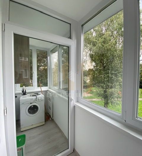 Apartament 2 camere renovat Astra Brasov - Poză 3