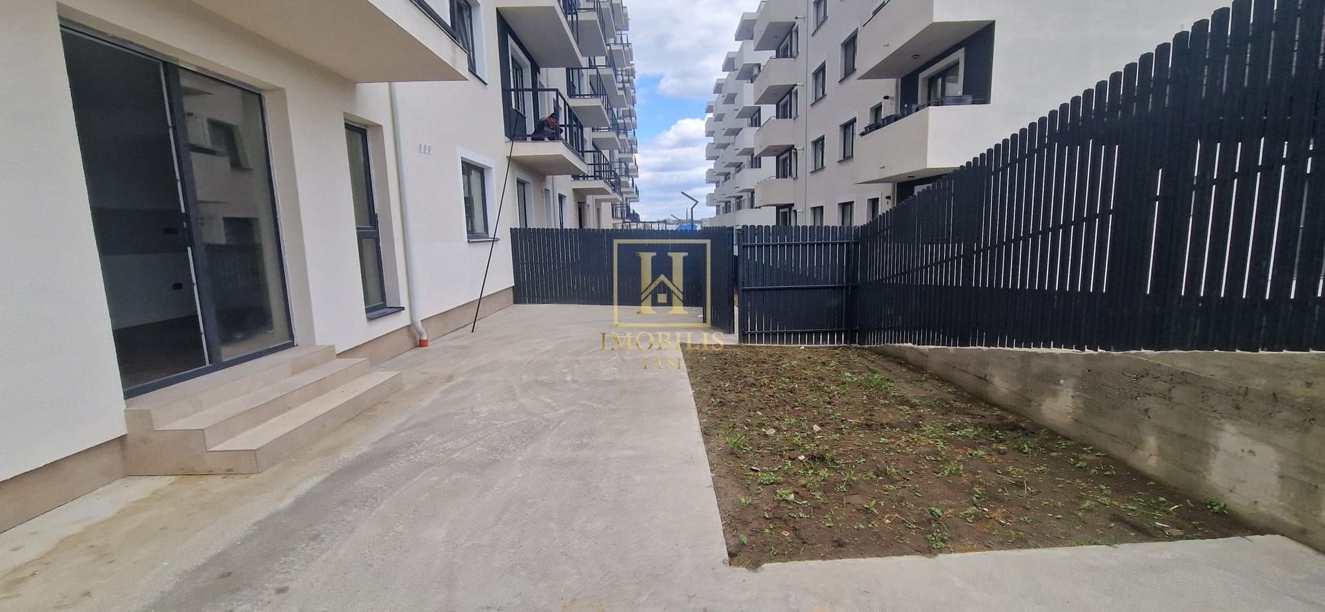 Apartament NOU 2 camere 57 mp+ loc parcare+ gradina Bucium 105000 euro - Poză 9