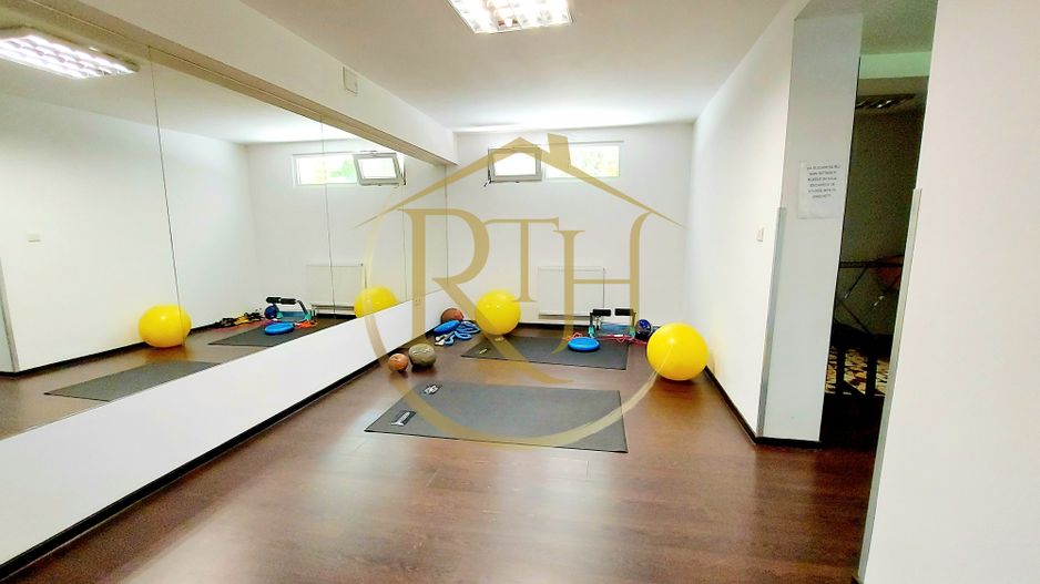 Oferim spre inchiriere apartament 1 camera, Complex Studentesc, parcare privata - Poză 16